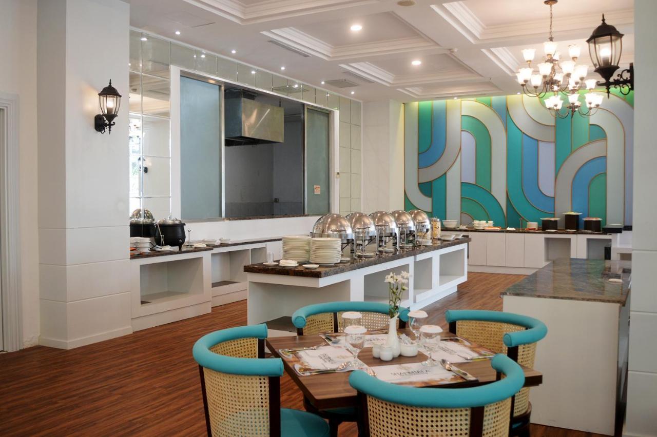 Cavinton Hotel Malioboro Yogyakarta By Tritama Hospitality Zewnętrze zdjęcie
