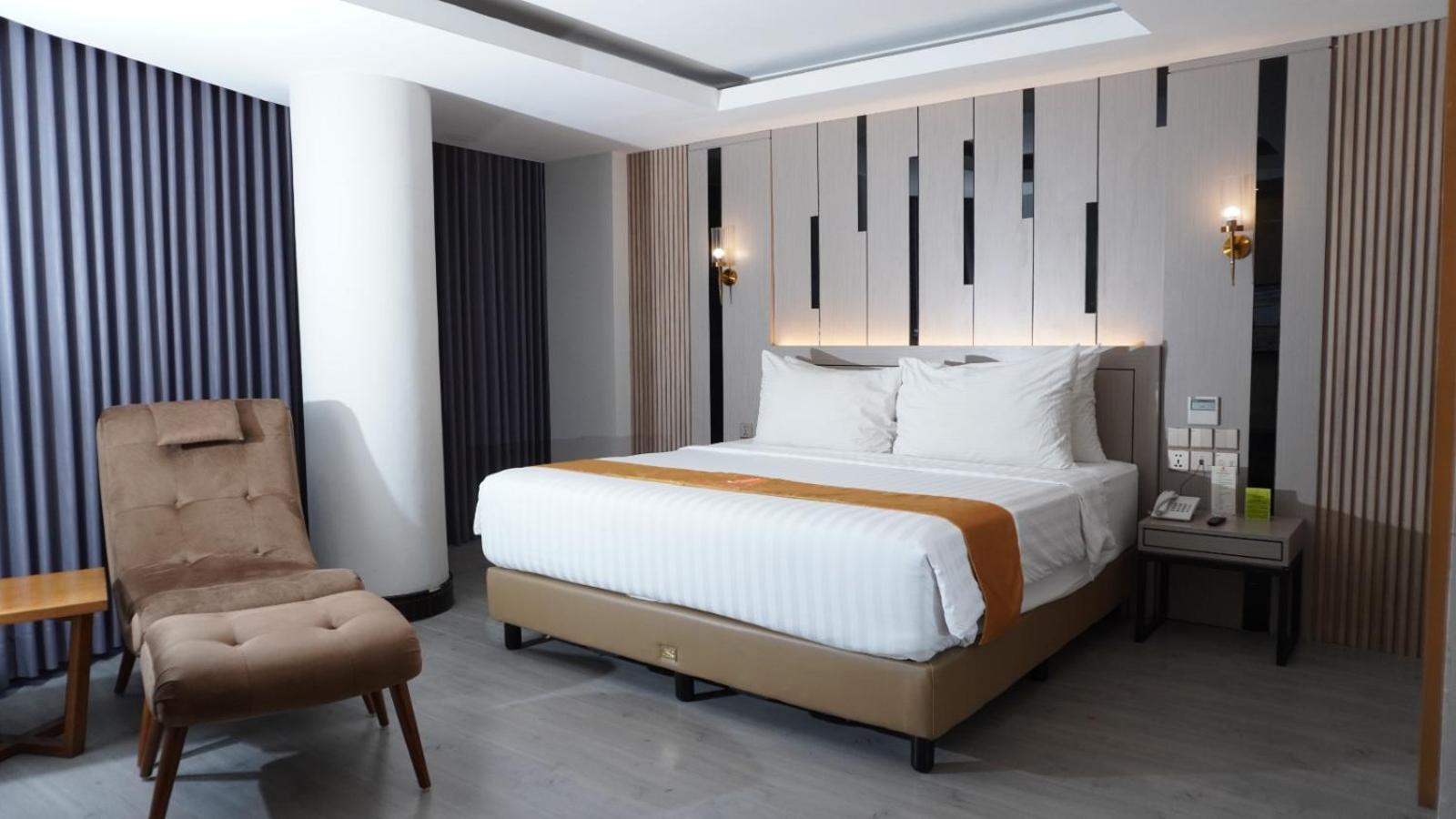 Cavinton Hotel Malioboro Yogyakarta By Tritama Hospitality Zewnętrze zdjęcie