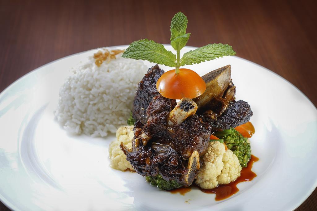 Cavinton Hotel Malioboro Yogyakarta By Tritama Hospitality Zewnętrze zdjęcie