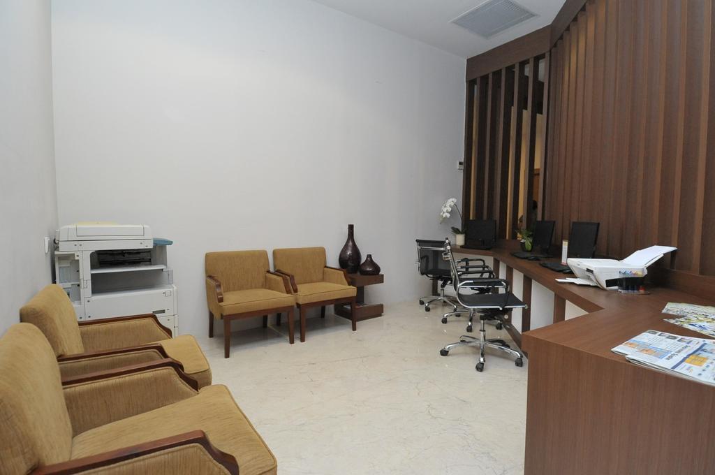 Cavinton Hotel Malioboro Yogyakarta By Tritama Hospitality Zewnętrze zdjęcie
