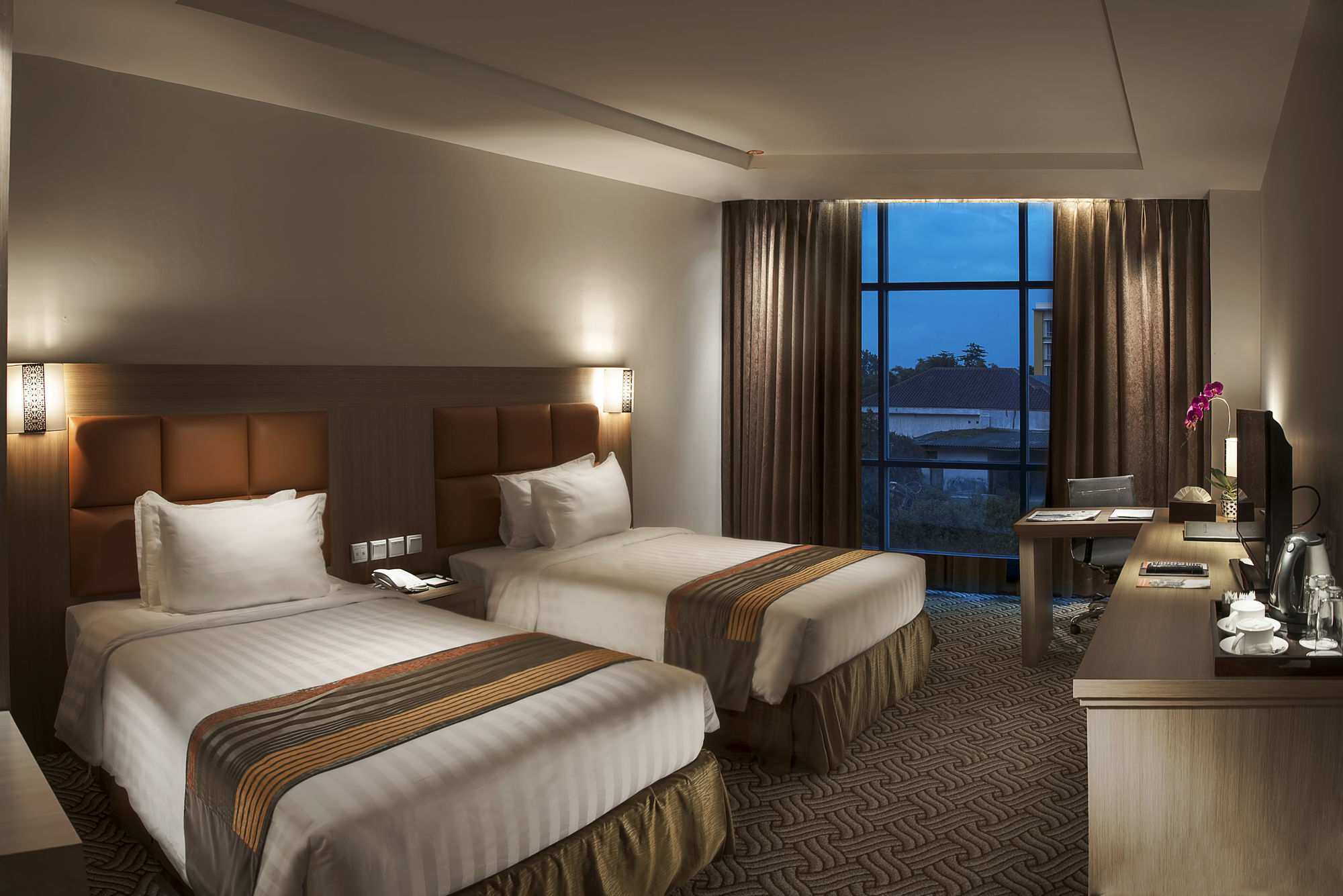 Cavinton Hotel Malioboro Yogyakarta By Tritama Hospitality Zewnętrze zdjęcie