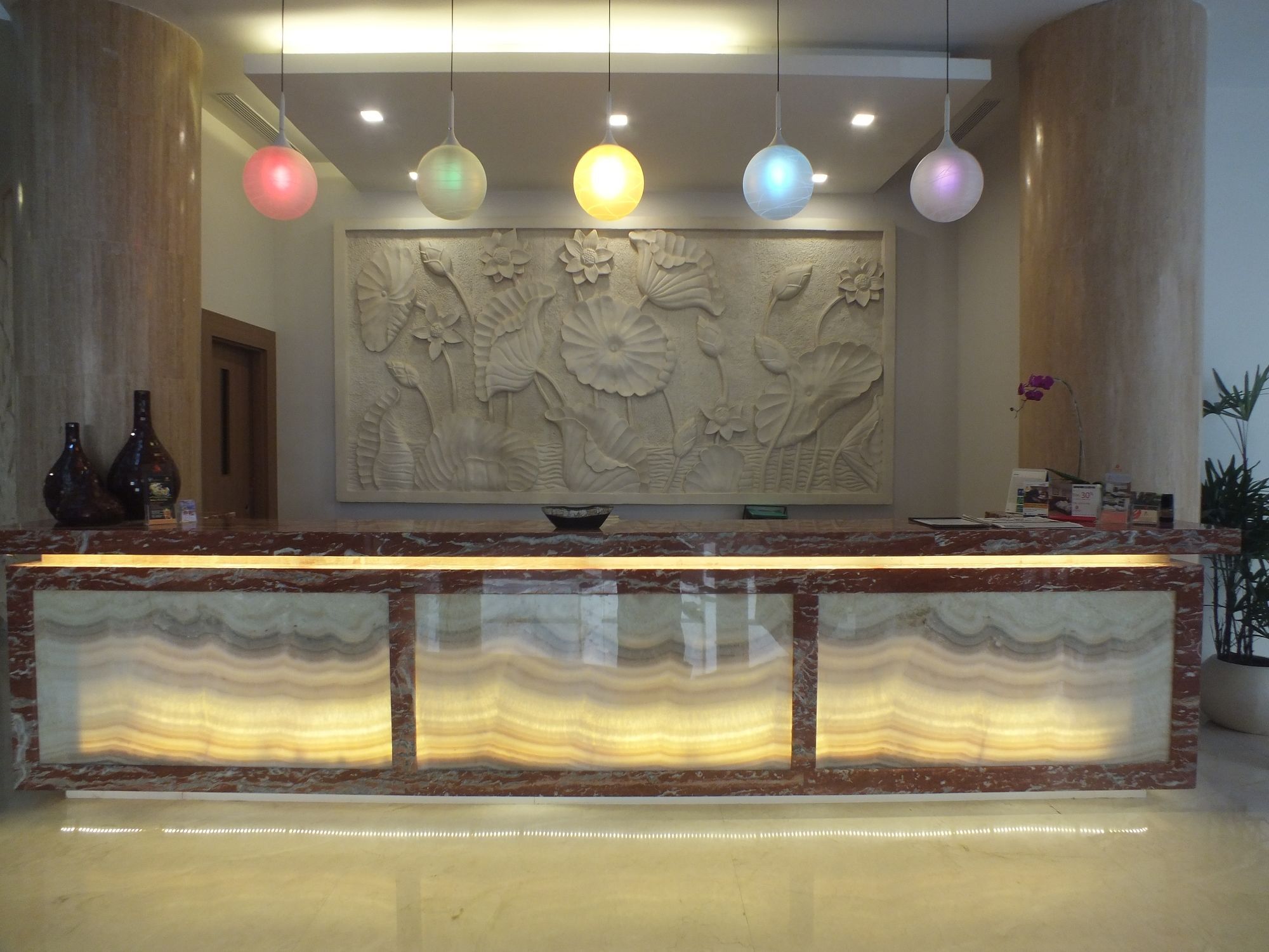 Cavinton Hotel Malioboro Yogyakarta By Tritama Hospitality Zewnętrze zdjęcie