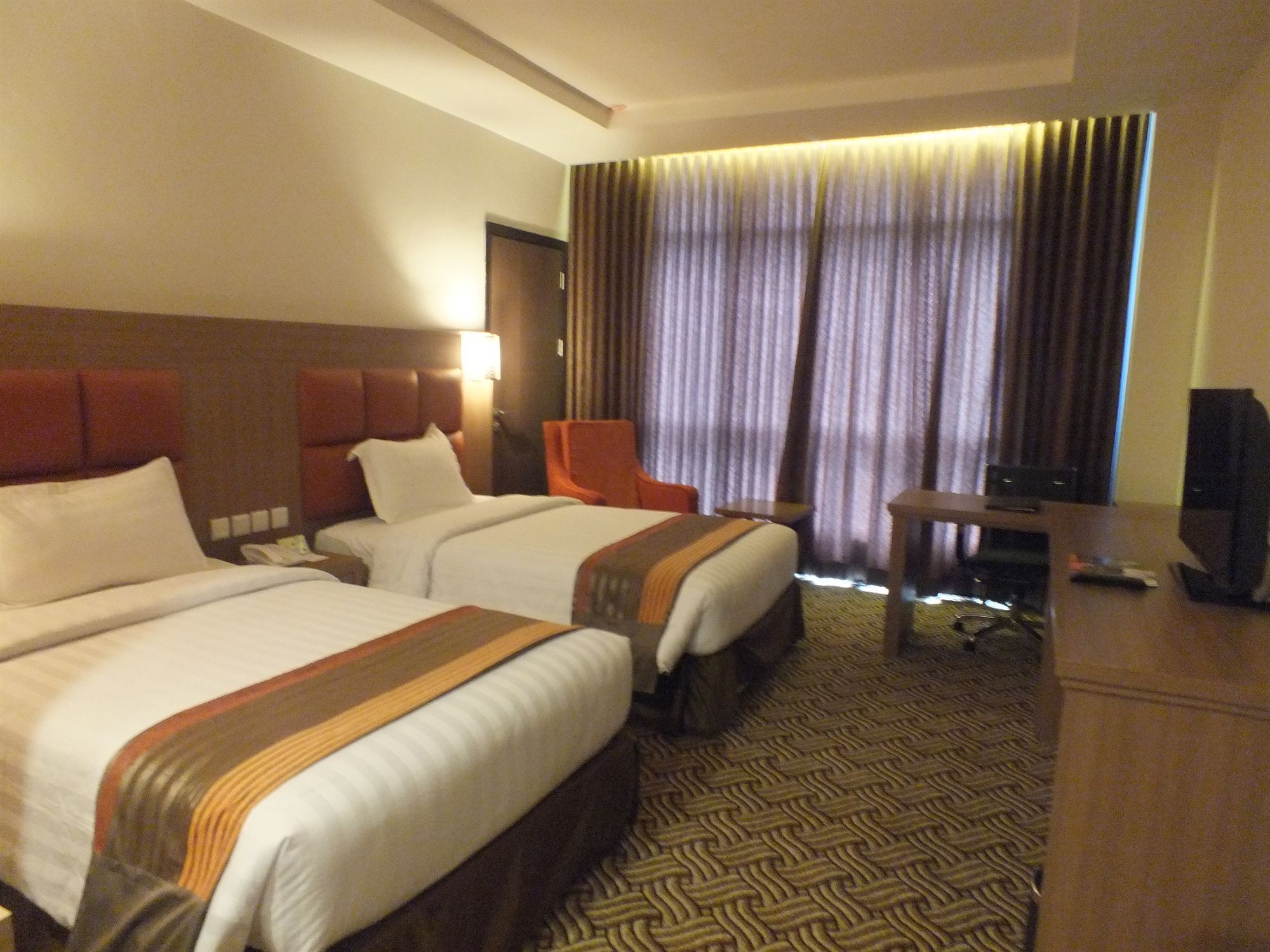 Cavinton Hotel Malioboro Yogyakarta By Tritama Hospitality Zewnętrze zdjęcie