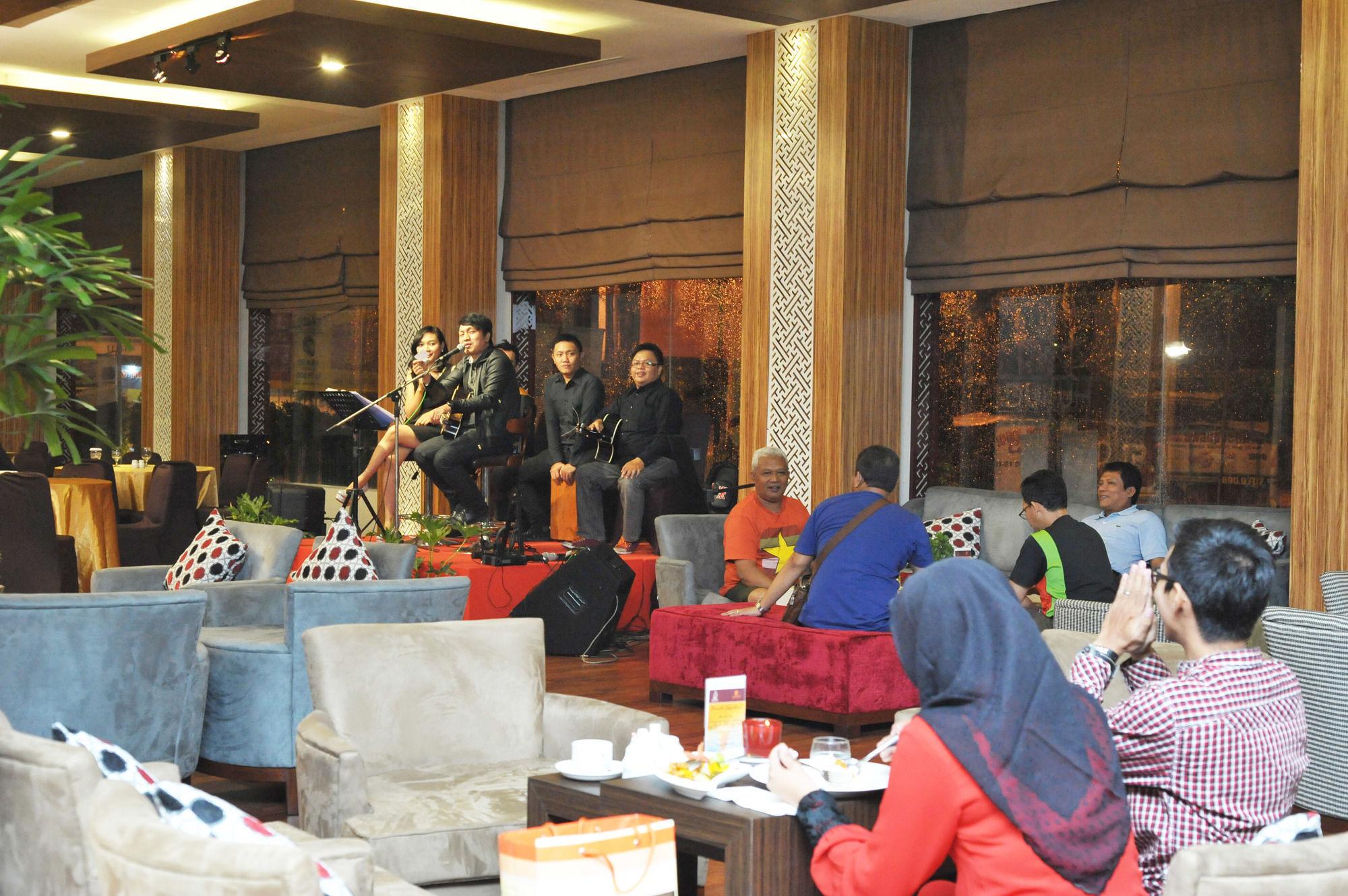 Cavinton Hotel Malioboro Yogyakarta By Tritama Hospitality Zewnętrze zdjęcie